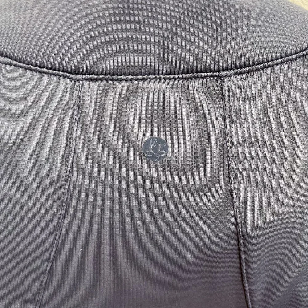 Apana Yoga Jacket - Picture 4 of 11